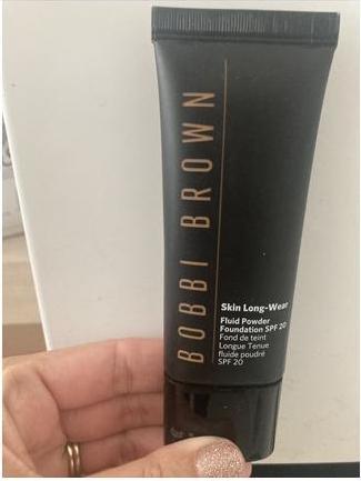 Produktbild Bobbi Brown Skin Long Wear Powder Foundation Sun Protection Factor 20 Neutral Gold (Neutral Golden)