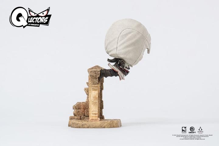 Produktbild Pure Arts Assassin's Creed Qlectors PVC Statue Ezio Leap of Faith 15 cm