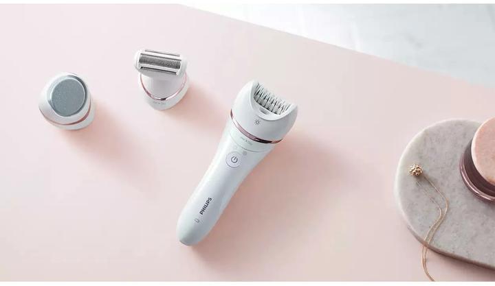 Image du produit Philips Series 8000 BRE730/10