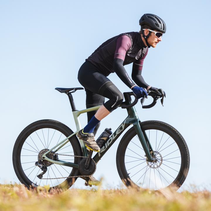 Actual product image GripGrab Classic Knee Warmers (M)