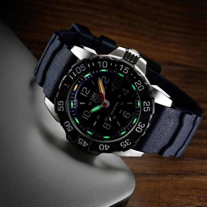 Image du produit Luminox Navy Seal (Montre de plongée, 45 mm)