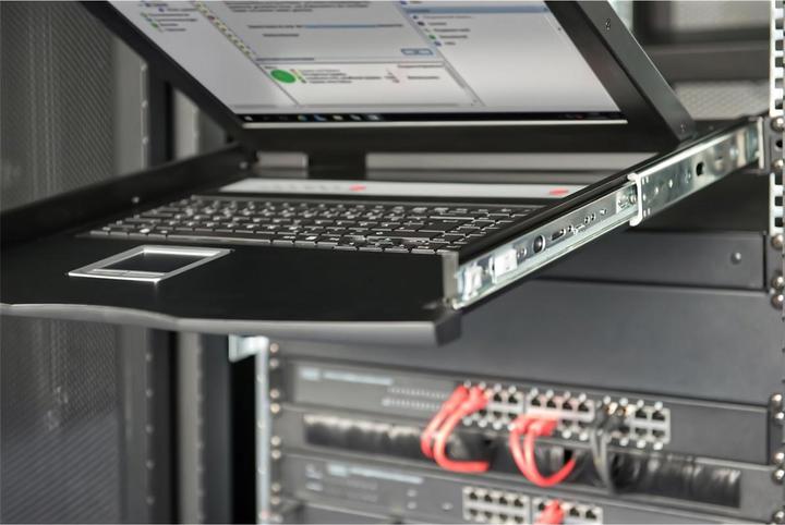 Actual product image Digitus Modular console with 17" TFT (43,2cm), 16-port. Cat.5 KVM & Touchpad, german keyboard