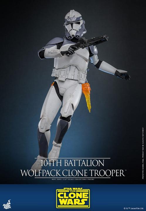 Actual product image Hot Toys Star Wars The Clone Wars Actionfigur 1/6 104th Battalion Wolfpack Clone Trooper Deluxe Version 30 cm