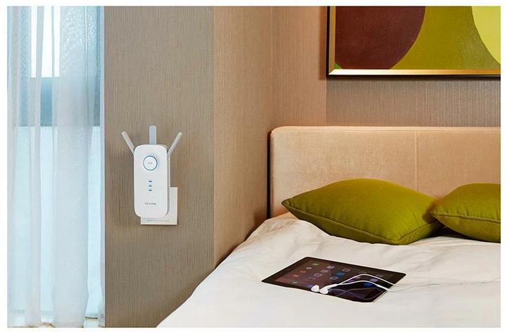 Produktbild TP-Link WLAN-Repeater RE450 (1300 Mbit/s, 450 Mbit/s)