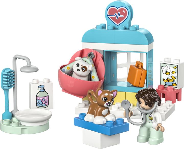 Actual product image LEGO DUPLO visit to the veterinary clinic (10438)