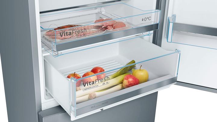 Produktbild Bosch Hausgeräte Serie 6 KGE49EICP Kühl- und Gefrierkombination Freistehend 419 l C Edelstahl (419 l)