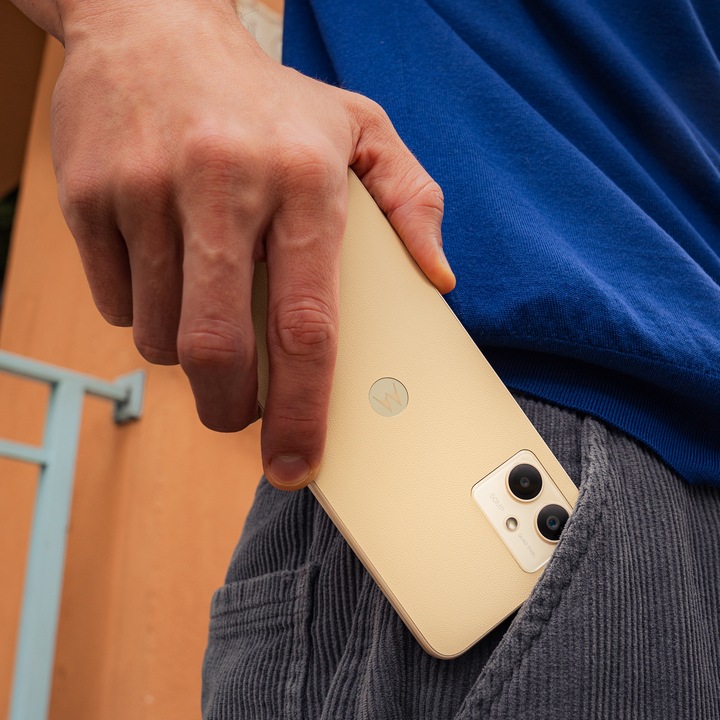 Actual product image Motorola Moto G14 (128 GB, Butter Cream, 6.50", Dual SIM, 50 Mpx, 4G)