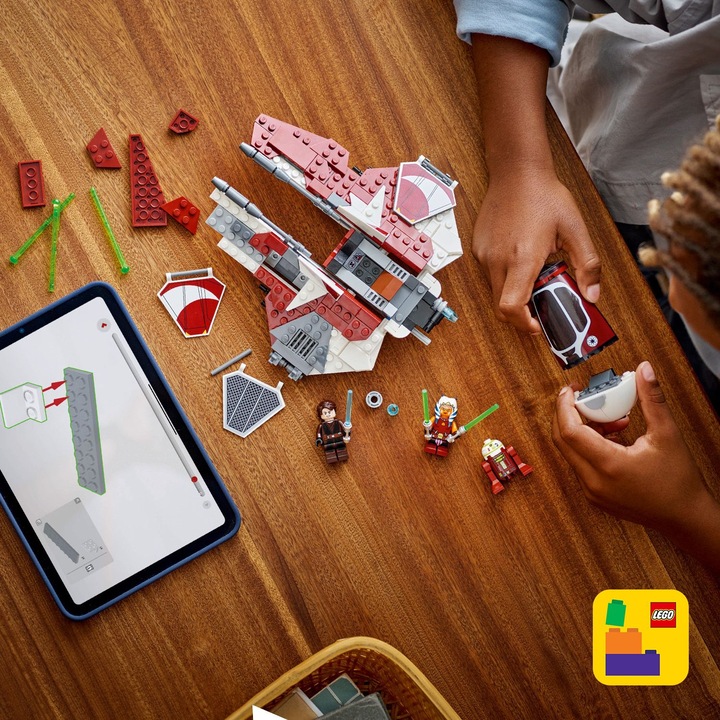 Actual product image LEGO Ahsokas Jedi Interceptor (75401, LEGO Star Wars)