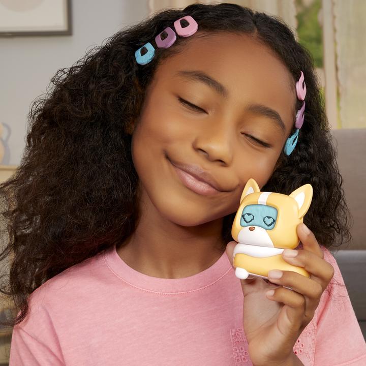 Actual product image MGA Pixel Petz - Corgi in PDQ