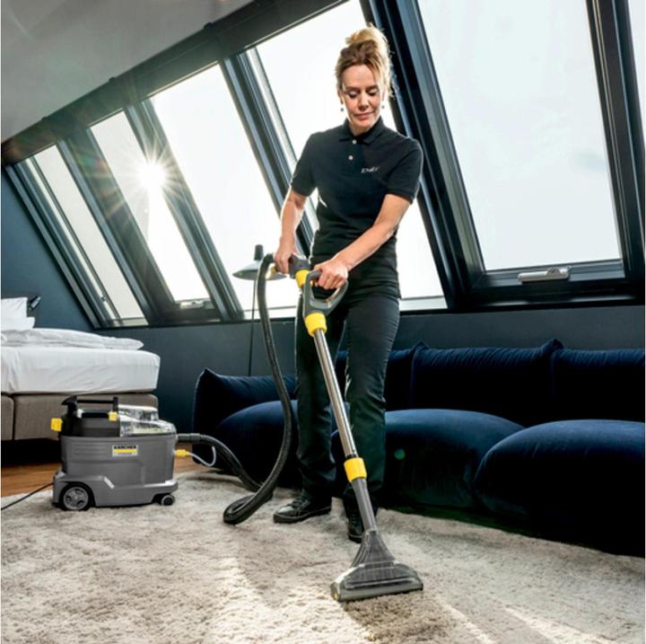 Actual product image Kärcher Professional Puzzi 8/1 Adv (Wet dry vacuum cleaner)