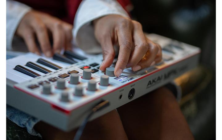 Image du produit Akai Professional MPK Mini MK4 (Contrôleur)