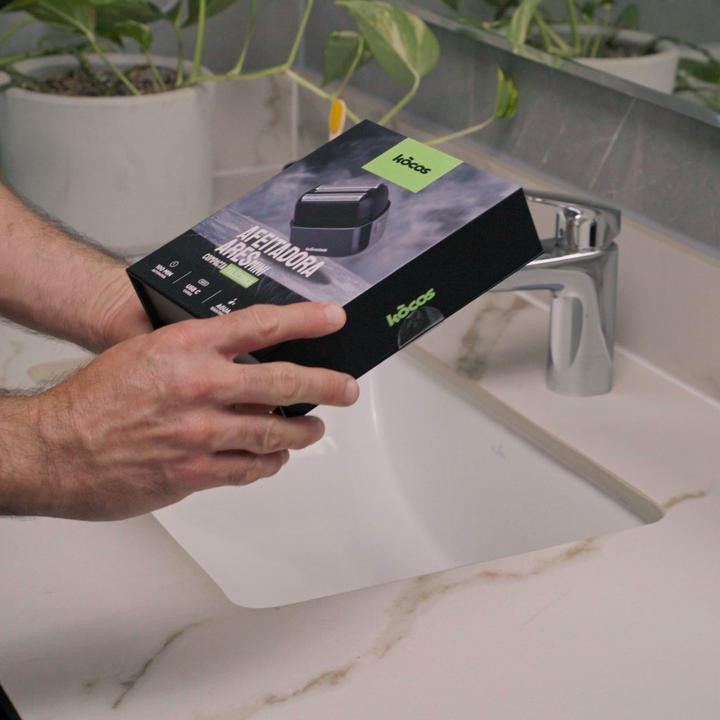 Actual product image Kocos Ares Mini Shaver