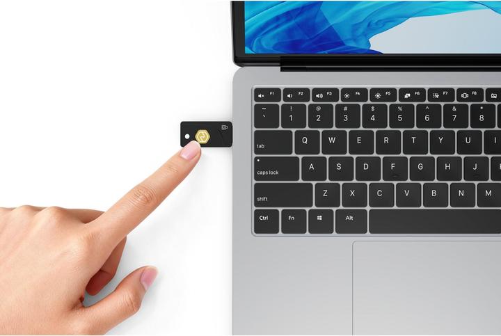 Actual product image Kensington VeriMark NFC+ Security Key - USB-A
