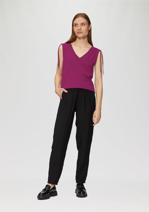 Image du produit S.Oliver T-Shirt Fliessendes V-Neck Top mit Raffung im Schulterbereich (32)