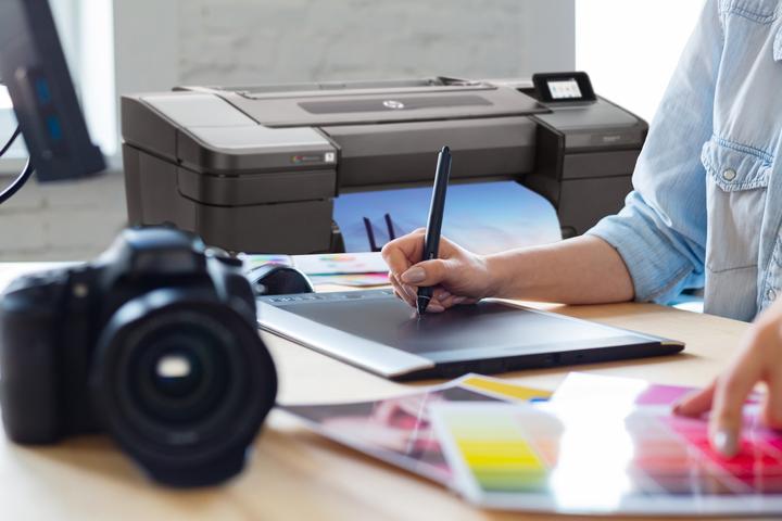 Produktbild HP Z9+ PS, 44" DesignJet (Thermodirekt, Farbe)