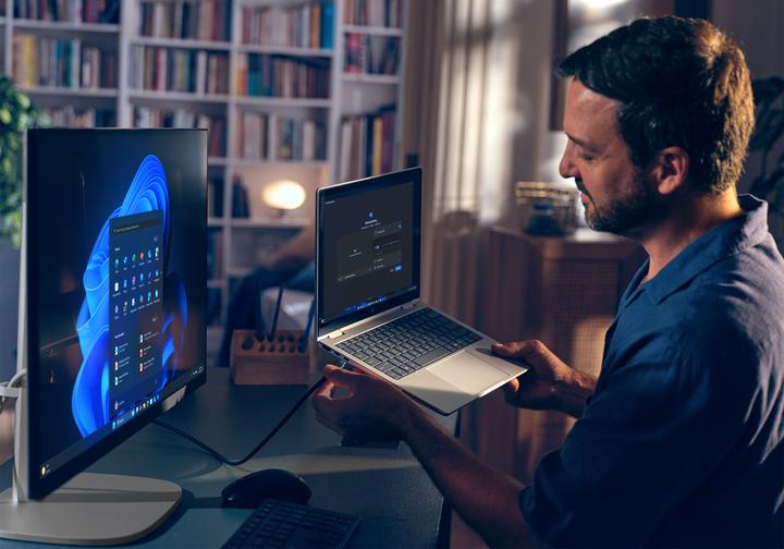 Produktbild HP Elite Studio 8 AiO G1i AI PC (1000 GB, 32 GB, Intel Core Ultra 7 265)