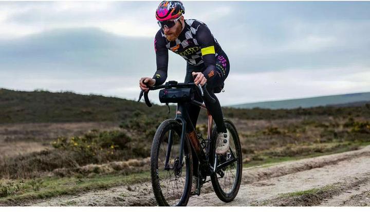 Actual product image Muc-Off Explorer (2.40 l, Handlebar bag)