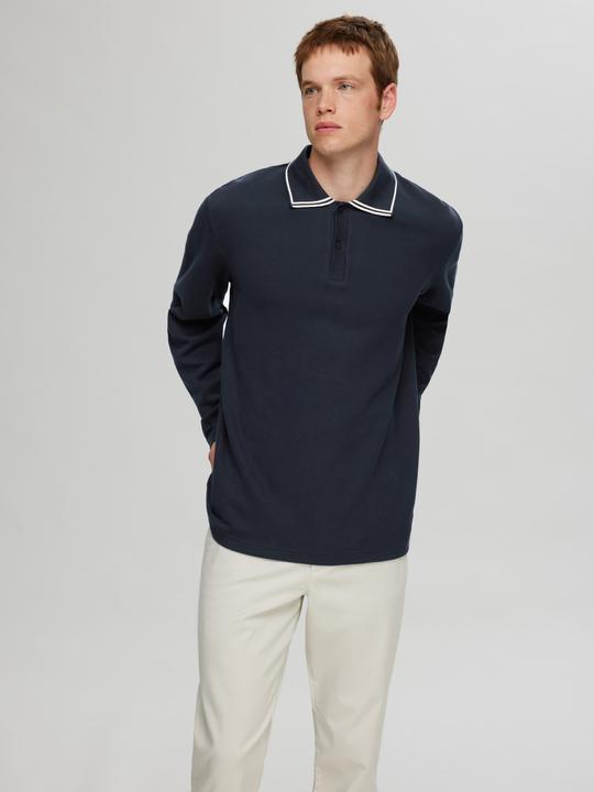 Actual product image Selected Shirt (XL)