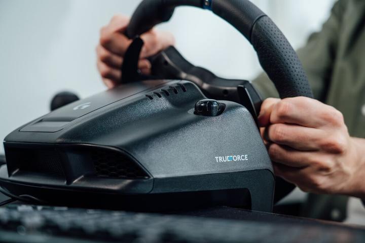 Produktbild Logitech G G923 Se Racing Wheel+Shiftercom (PC, Xbox Series S, Xbox Series X, Xbox One S, Xbox One X)