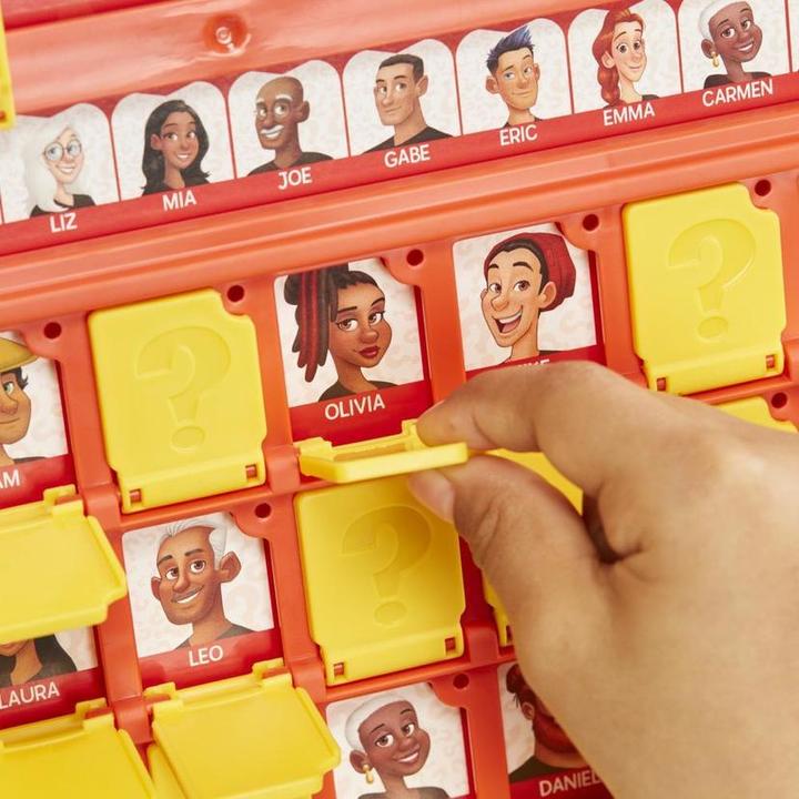 Actual product image Hasbro Gaming Who is it? (French)