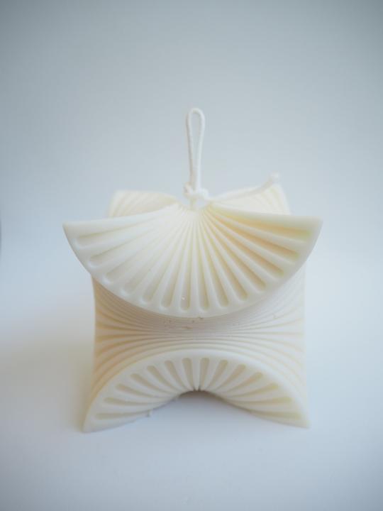 Image du produit Santabarbara Interior Design Bougie Fashionista 9 cm x 9 cm, Nature, 1 pièce (1 pcs)