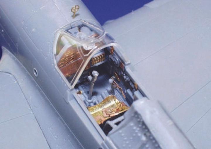 Immagine prodotto Eduard P-40E Warhawk per kit Hasegawa