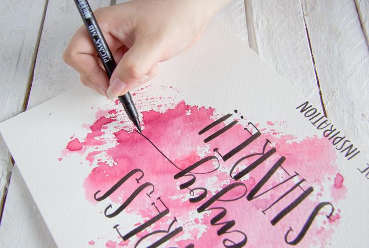 Produktbild Sakura Pigma Brush (9x)