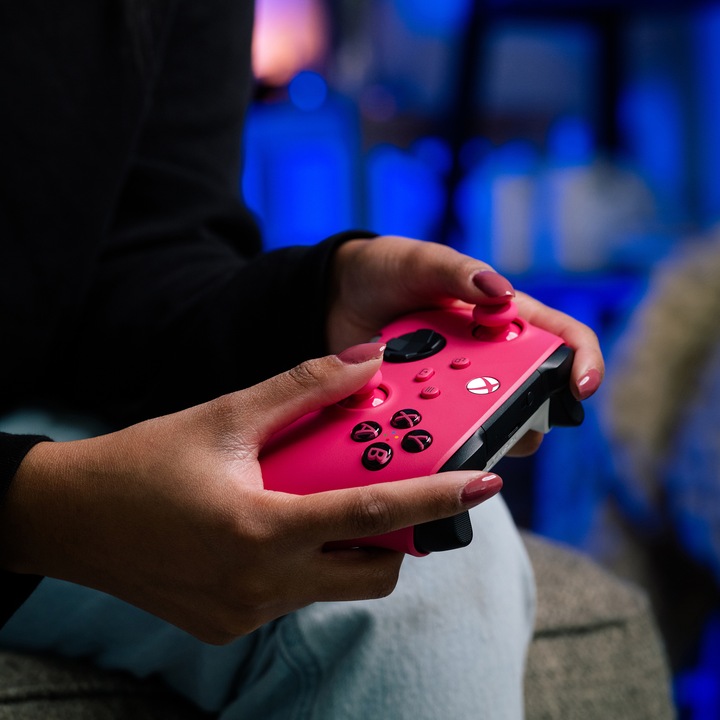 Immagine prodotto Microsoft Controller wireless Xbox - Rosa intenso (PC, Xbox Series X, Xbox One X, Xbox One S, Xbox Serie S)