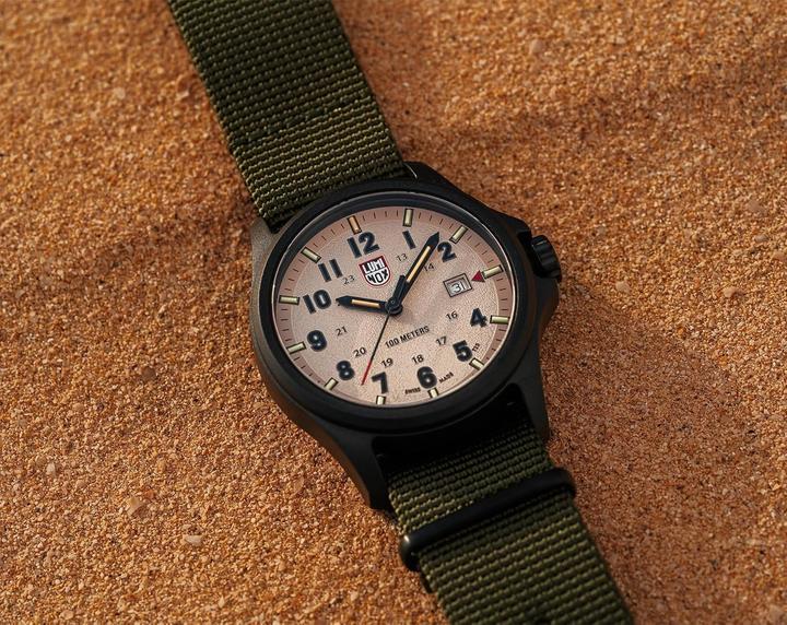 Actual product image Luminox XL.1971.SET Atacama Field Carbonox Set (Analogue wristwatch, 43 mm)