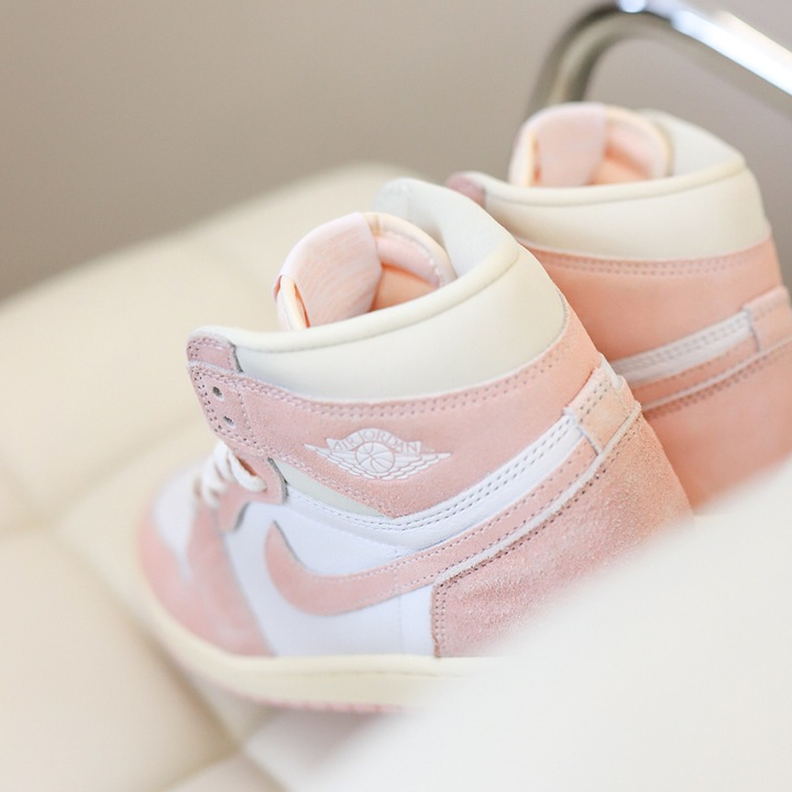 Actual product image Nike Air Jordan 1 (39)