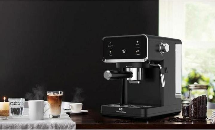 Produktbild Continental Edison Superautomatische Kaffeemaschine CEME19B