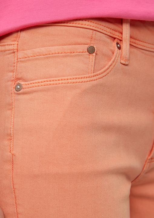 Produktbild S.Oliver Jeans-Hose Jeans-Shorts Betsy / Slim Fit / Mid Rise / Slim Leg (42)