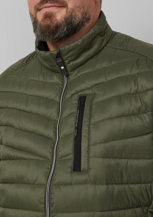 Produktbild S.Oliver Outdoor-Jacke Leichte Steppjacke mit sportiven Kontrastdetails | 360° Circular Vision (5XL)