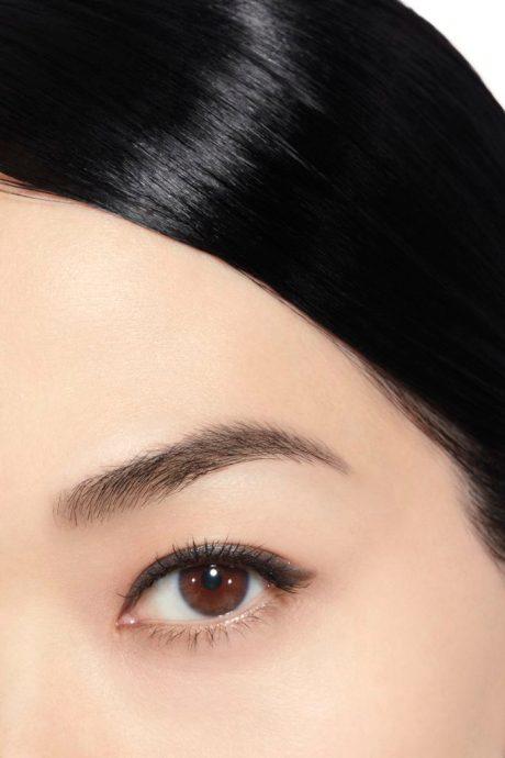 Image du produit Chanel Le Crayon Yeux n°69 Gris Scintillant 1,1 g (69 gris scintillant gris)