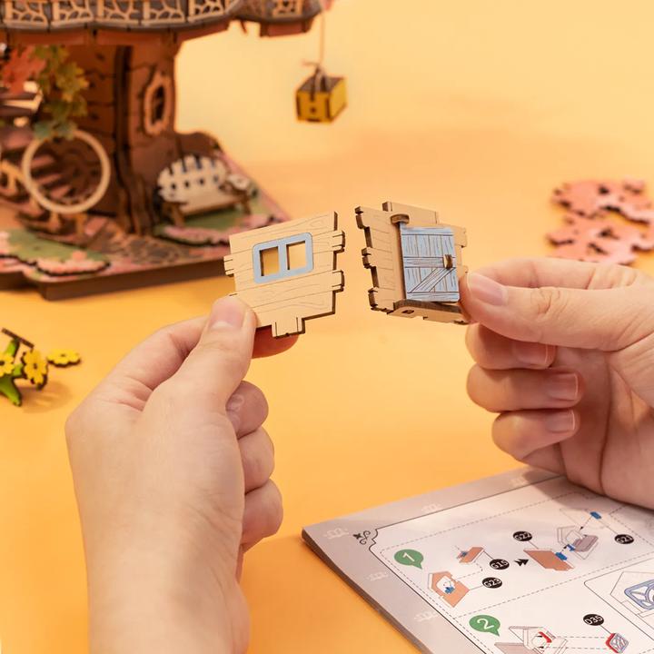 Actual product image Robotime Sakura Tree House