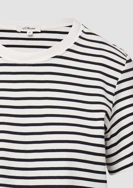 Produktbild S.Oliver T-Shirt Verkürztes T-Shirt aus Interlockjersey (46)