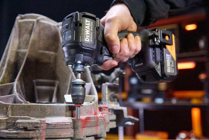 Produktbild DeWalt McLaren / DCF850 / 1x 5Ah (18 V)