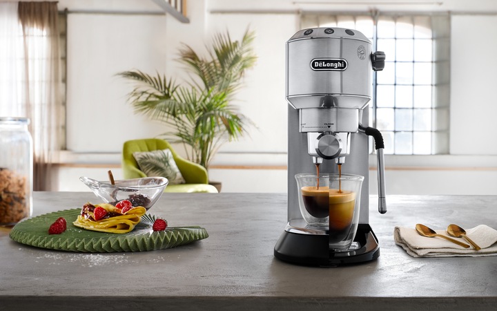 Actual product image De'Longhi Dedica Arte EC885.M