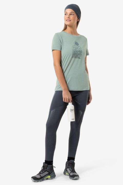 Actual product image Super Natural W Preikestolen Cliffs Tee (XL)