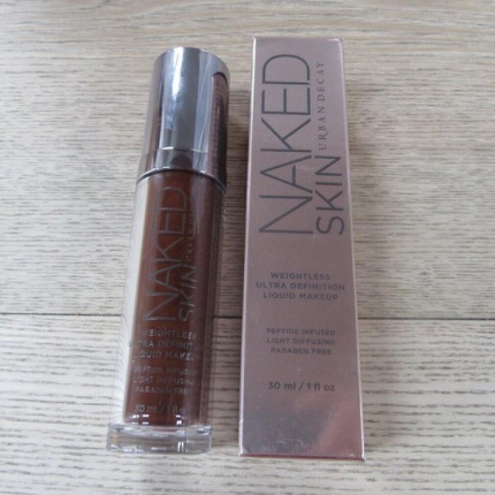 Produktbild Urban Decay Naked Skin Liquid Make- Up (12.5)