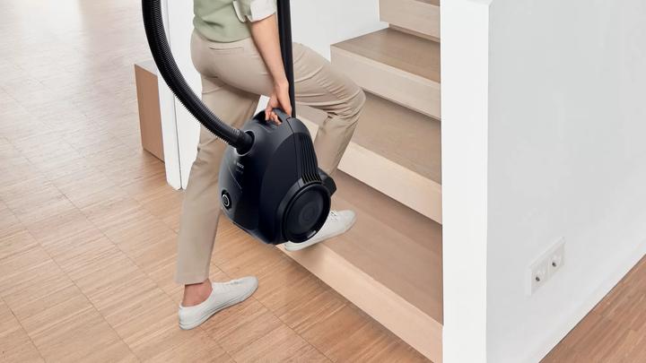 Produktbild Bosch Hausgeräte Vacuum cleaner BGBS2BA2 Bagged, Power 600 W, Dust capacity 3.5 L, Black, Made in Germany