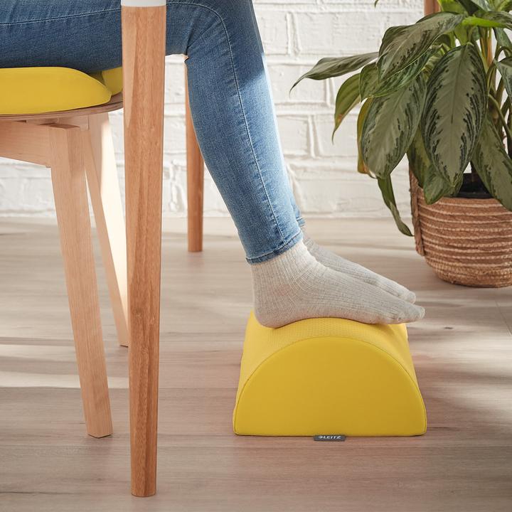 Actual product image Leitz Footrest in yellow (26 x 14 x 40.5 cm)