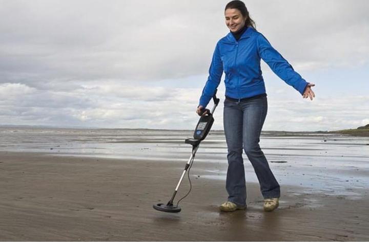 Produktbild Velleman CS300 Metalldetektor