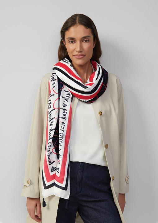 Actual product image S.Oliver Tuch Tuch mit Quasten und Herz-Print