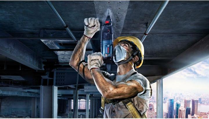 Produktbild Bosch Professional rotary hammer GBH 240 with SDS plus 790 W including drill set case