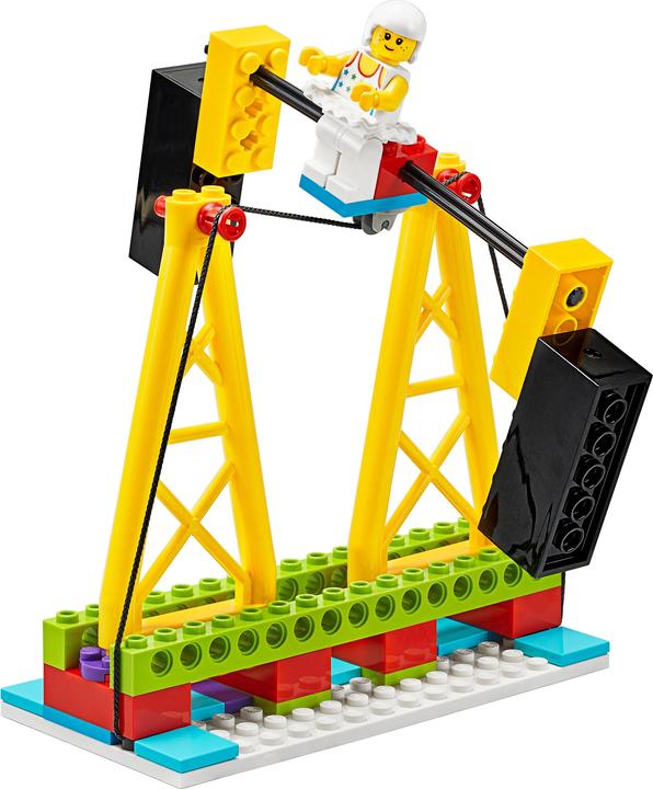 Produktbild LEGO BricQ Motion Essential Hybrid Learning Classroom Starter Pack (45401, LEGO Education)