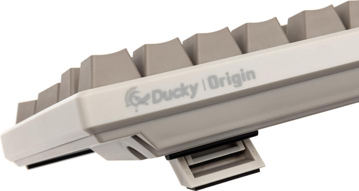 Actual product image Ducky Origin Vintage Gaming Keyboard, Cherry MX-Brown (US) (US, Cable)