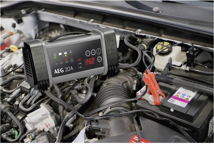 Produktbild AEG Automatikladegerät (12V, 24V, 20 A)