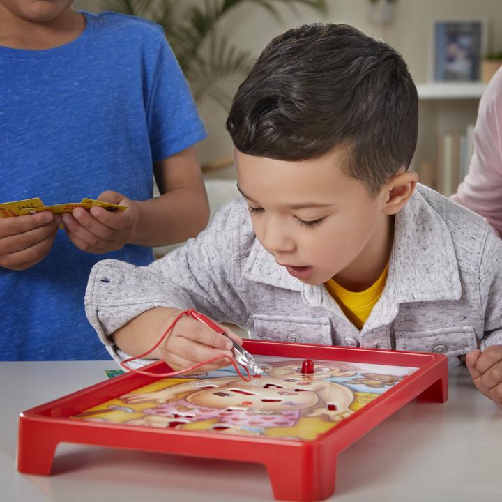 Actual product image Hasbro Gaming Dr Maboul (French)