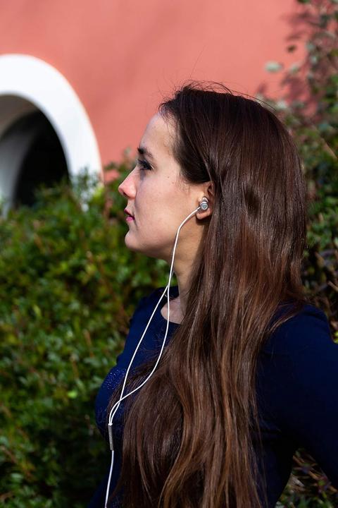 Produktbild Ludos In-Ear Kopfhörer mit Kabel und Mikrofon (Kabelgebunden)